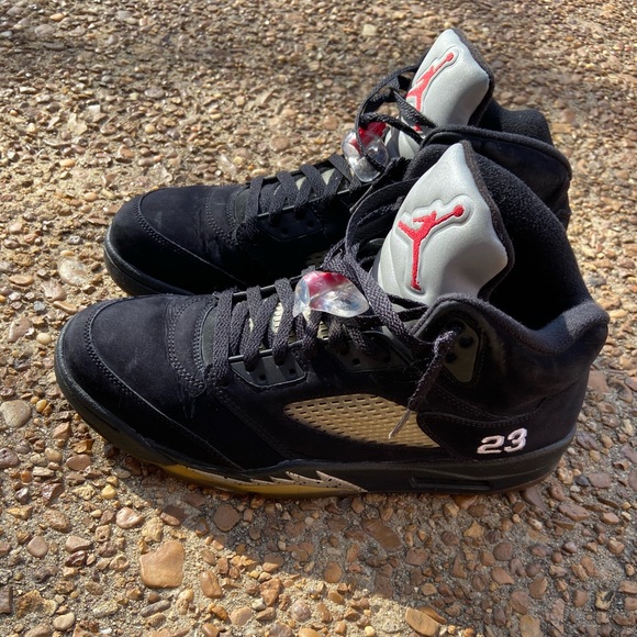 air jordan 5 metallic 2011